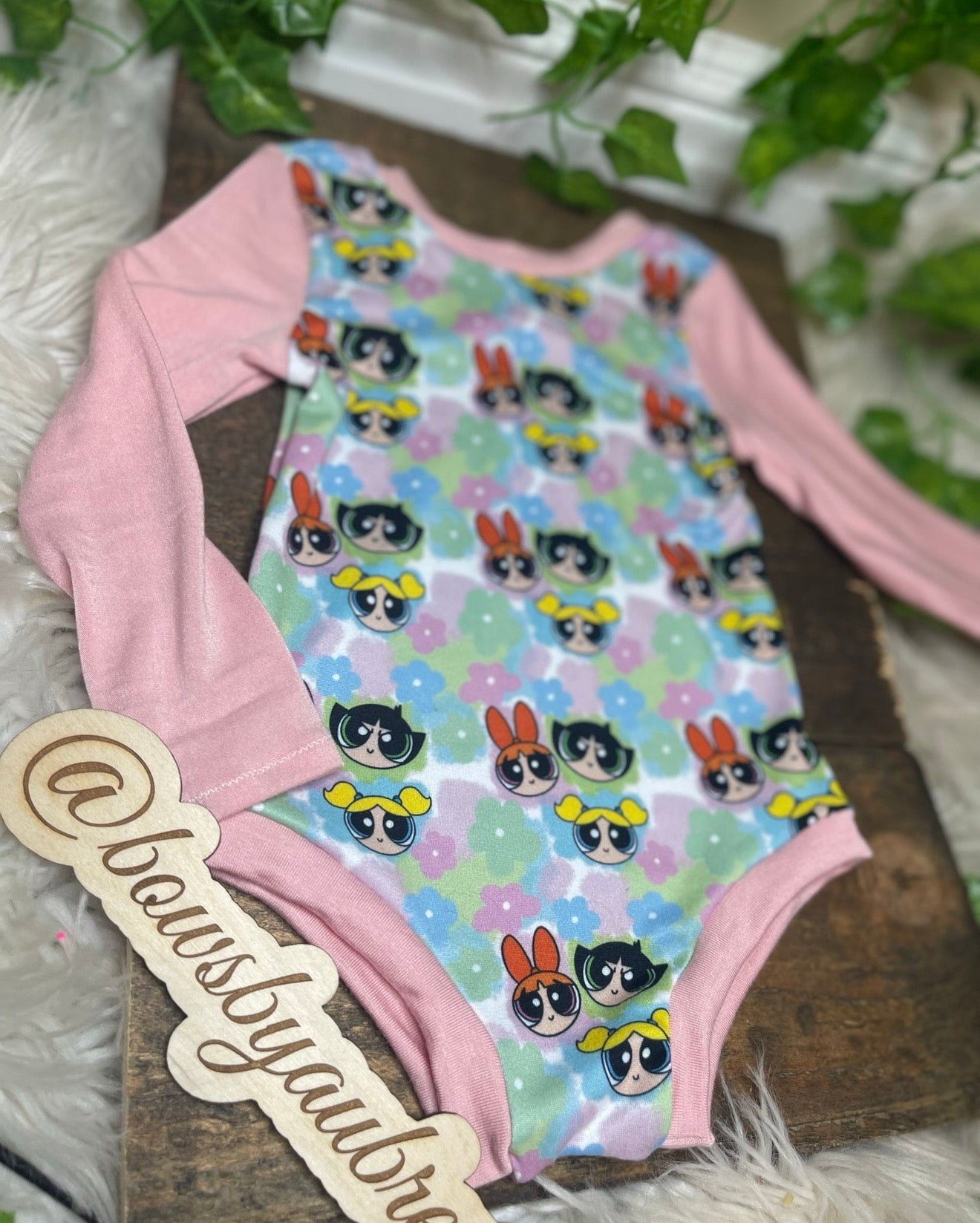 Charlotte long sleeve Leo