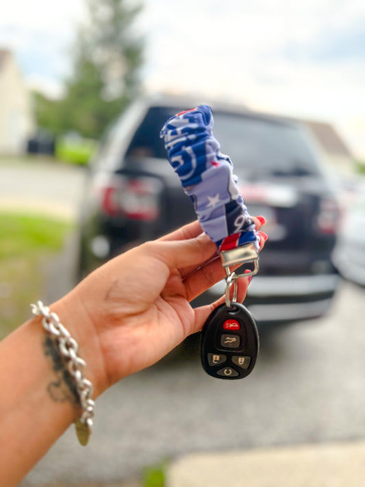 Mystery key holder / badge holder